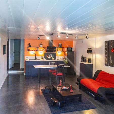 Vernaison Comme Dans Un Ecrin - T2 De 50 M² Avec Jardin, Terrasse Et Piscine 아파트 외부 사진